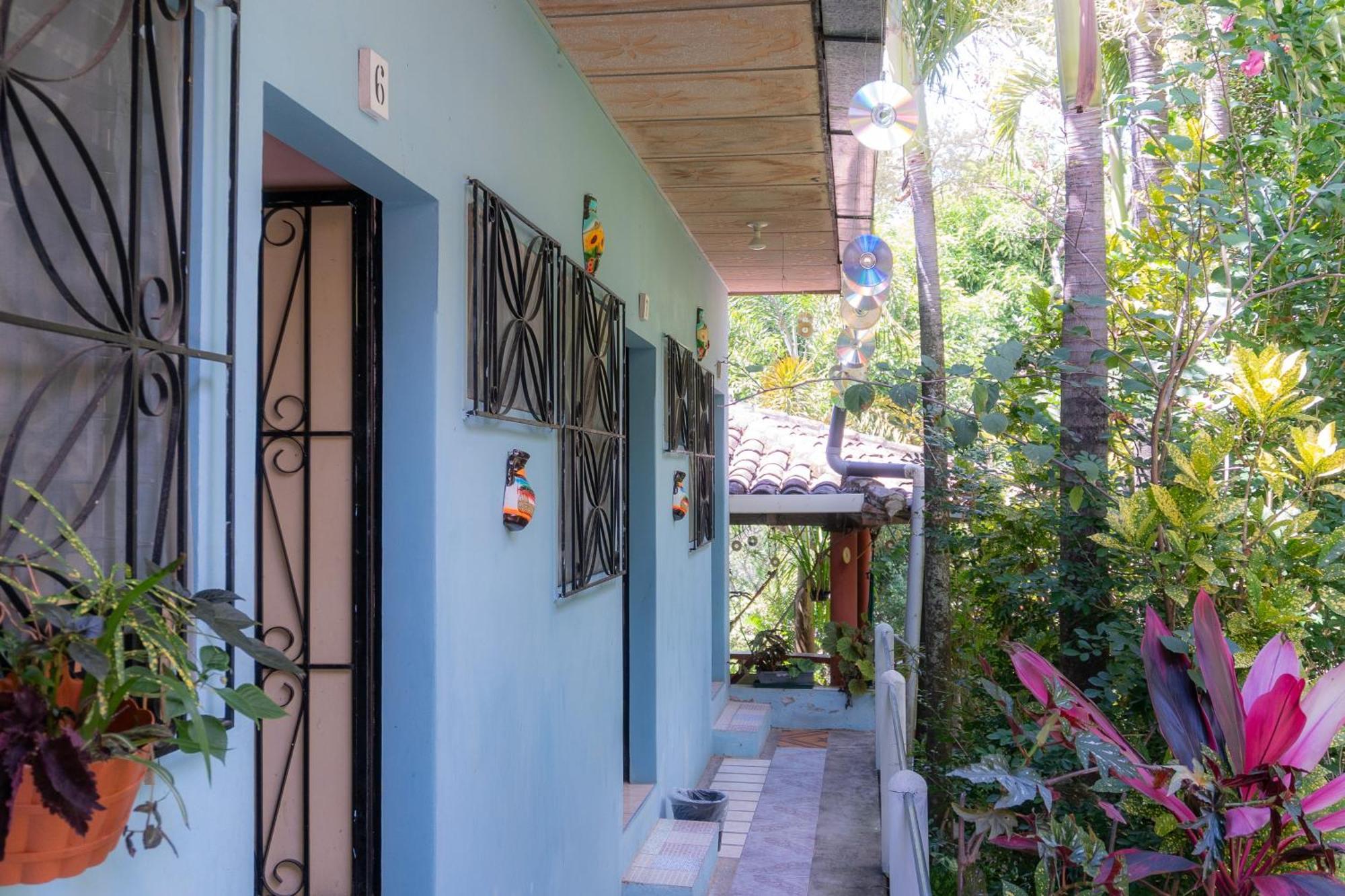 Hostal Delmy Сучитото Экстерьер фото