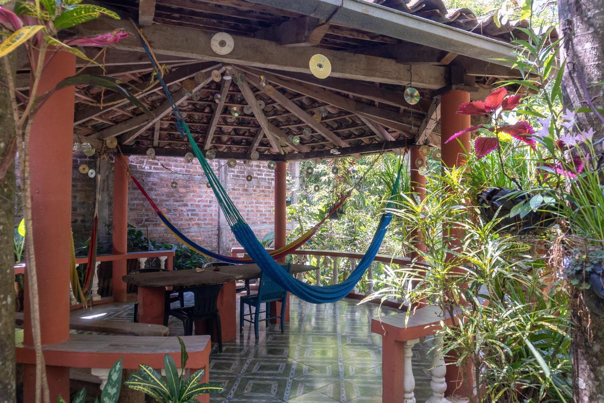 Hostal Delmy Сучитото Экстерьер фото